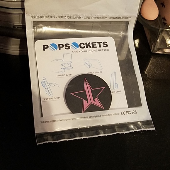 Jeffree Star Other - Jeffree Star Popsocket
